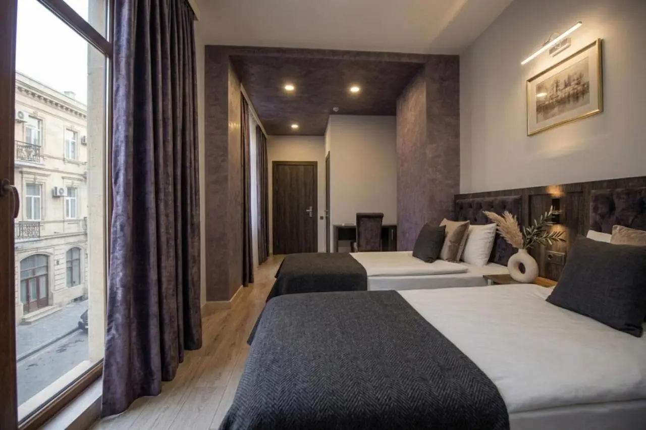 Passage Hotel & Apartments