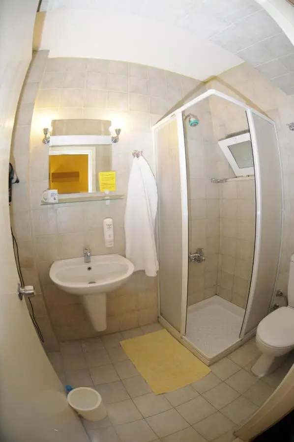A&B Home Hotel