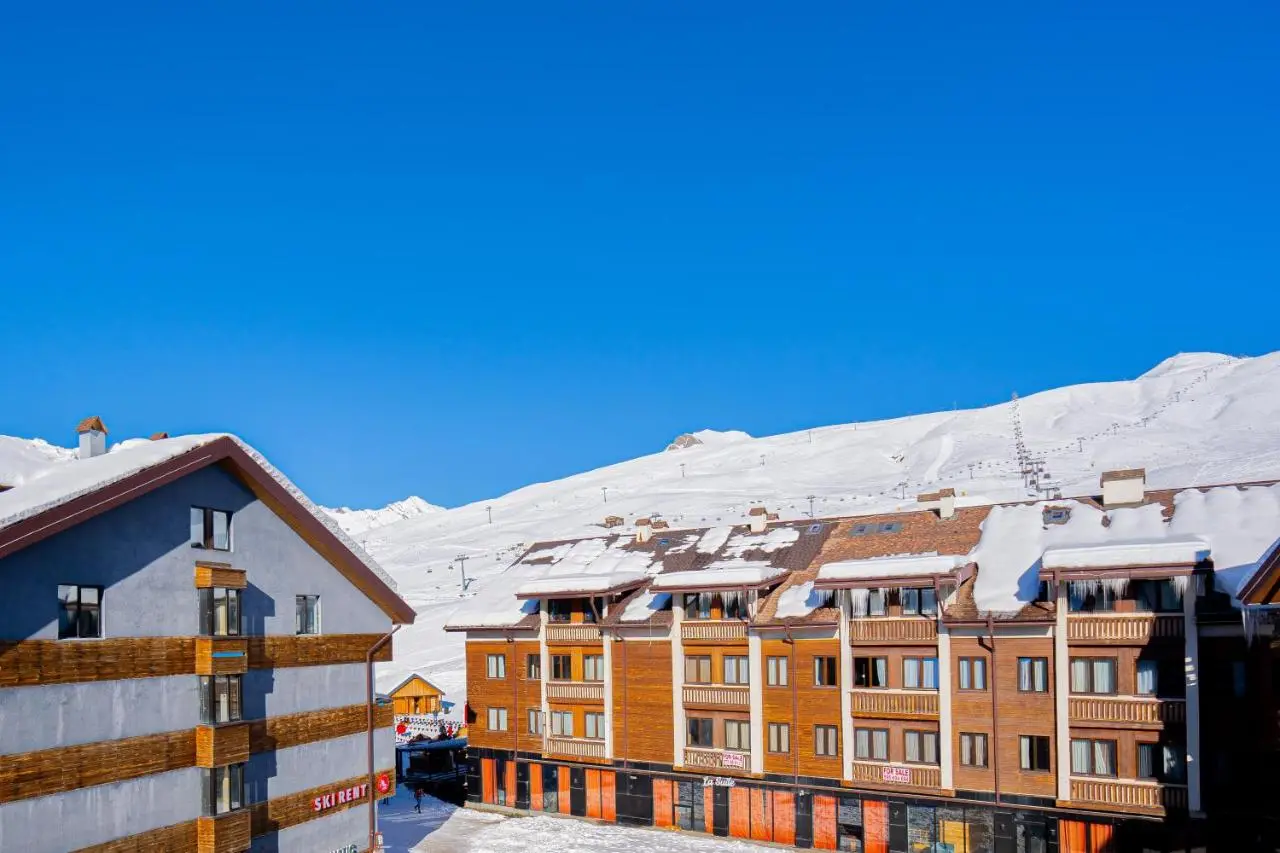 3-room Apartment NFT New Gudauri 404