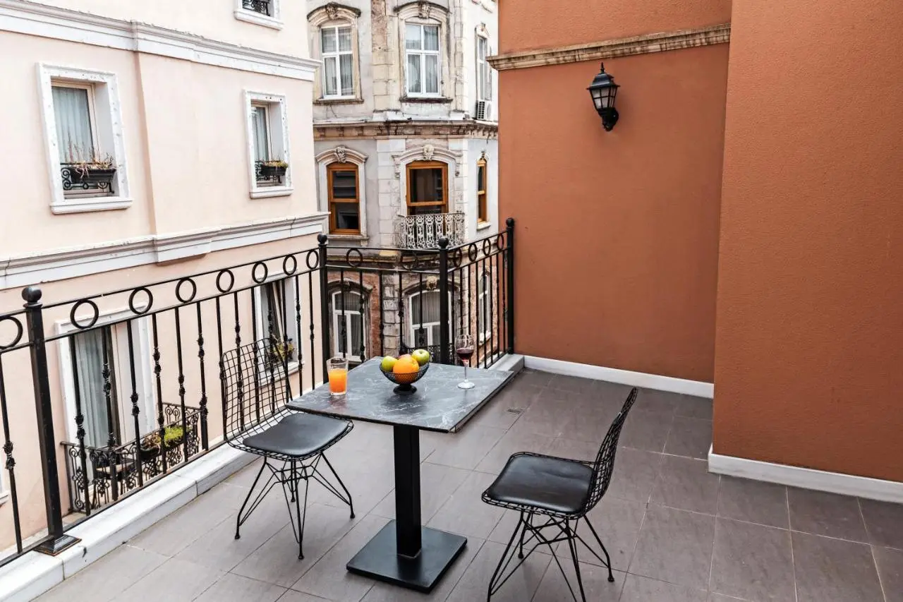 Galata Door Hotel