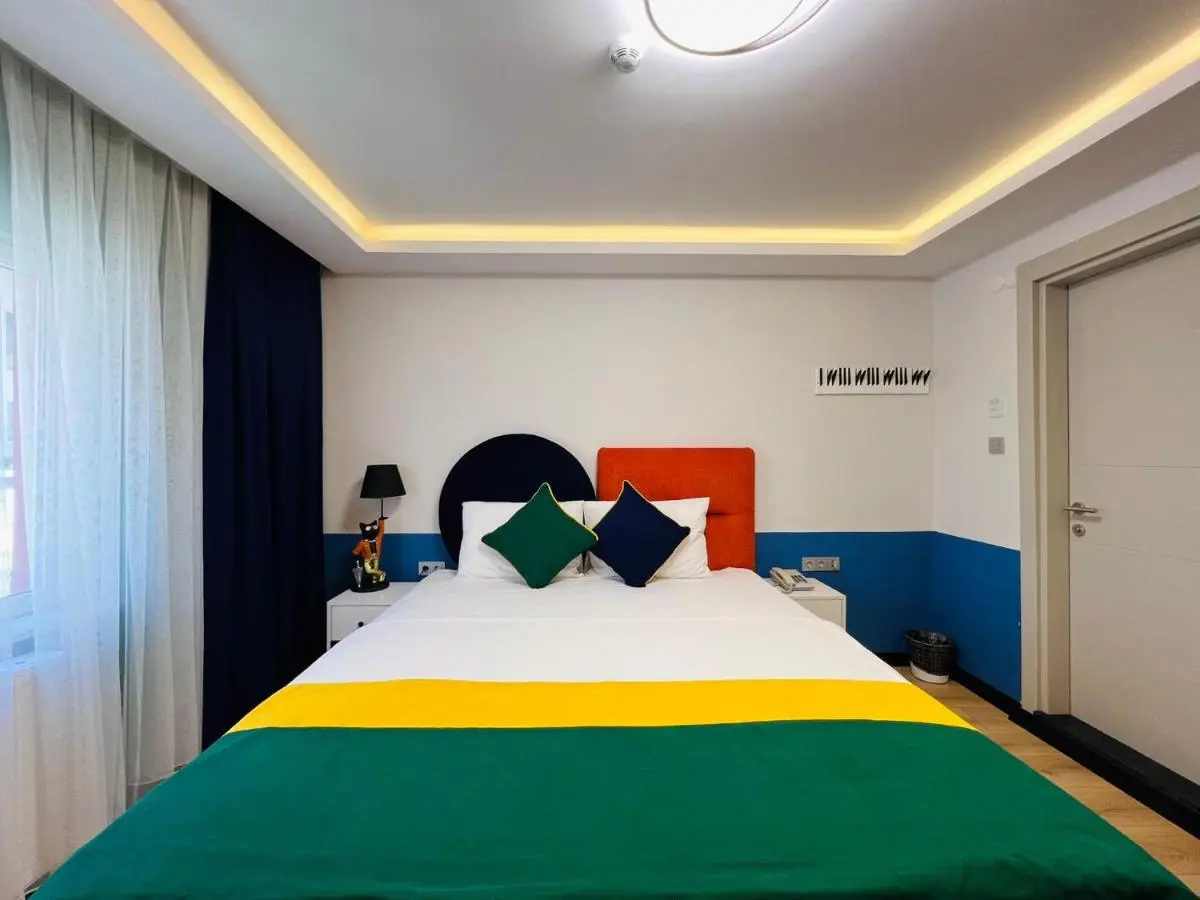 Apex Hotel