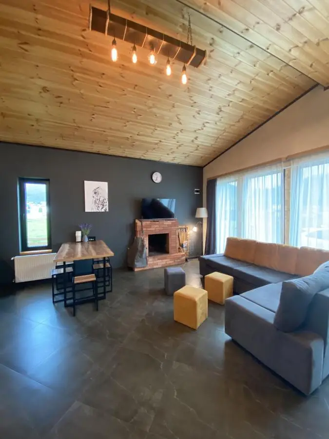 TwinSide Chalet Bakuriani