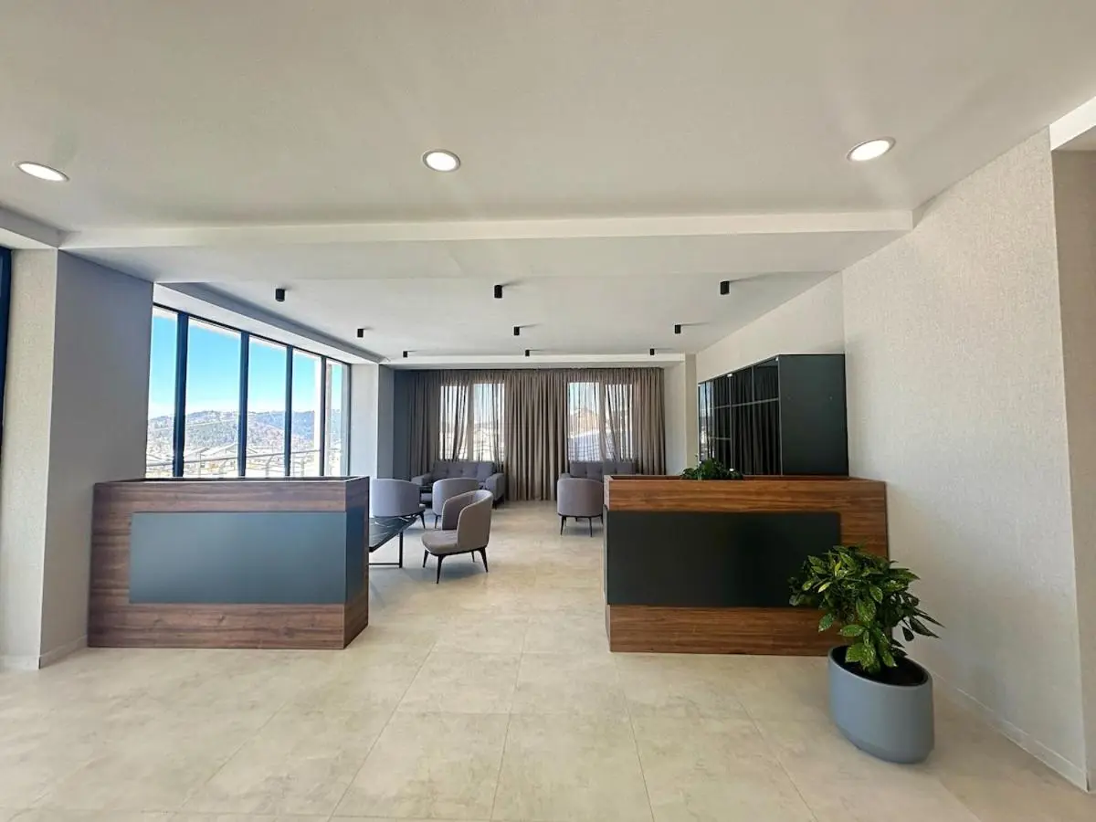Crystal Loft Block C Apartment with views