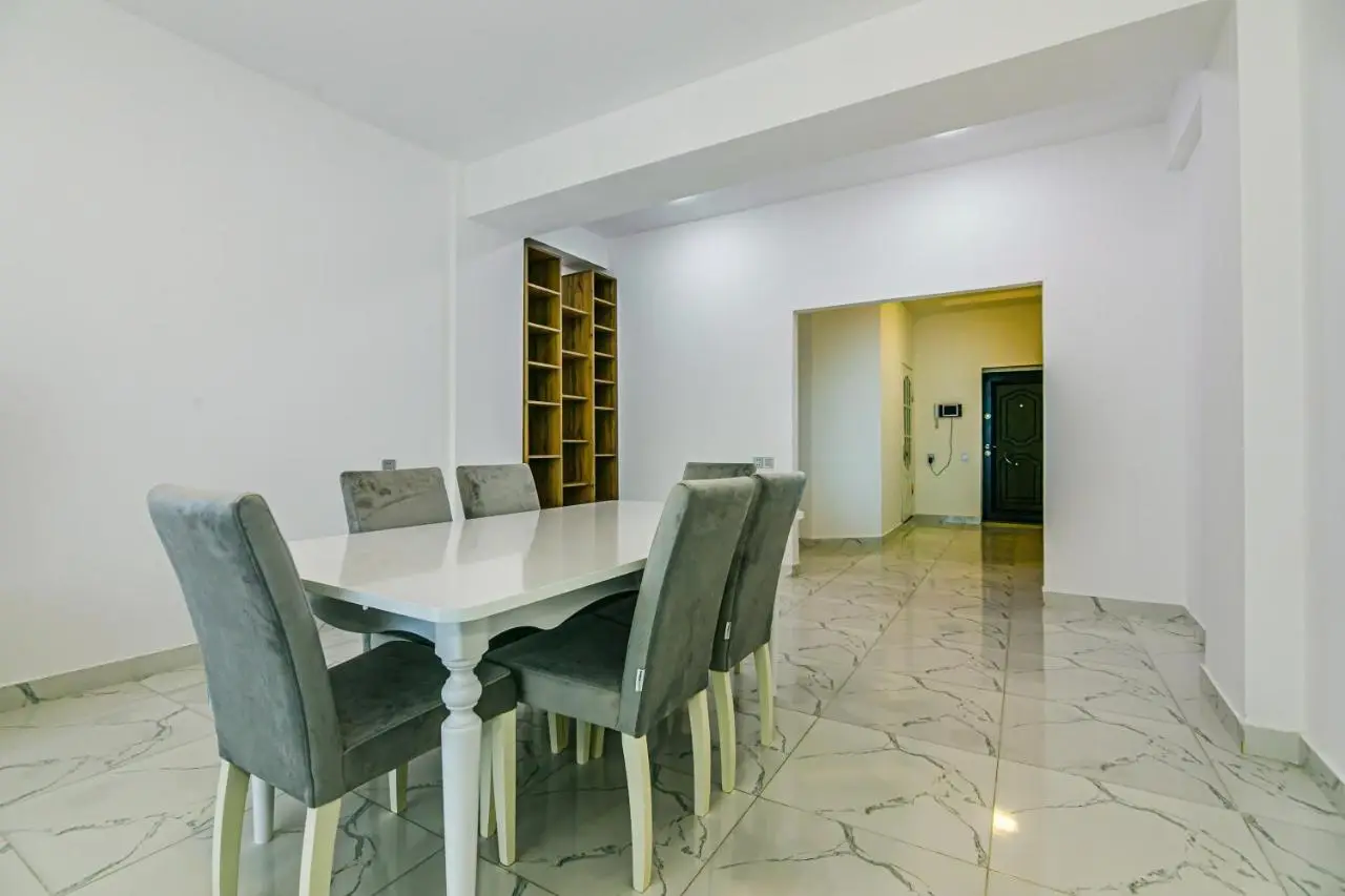 Central Elegance Suite