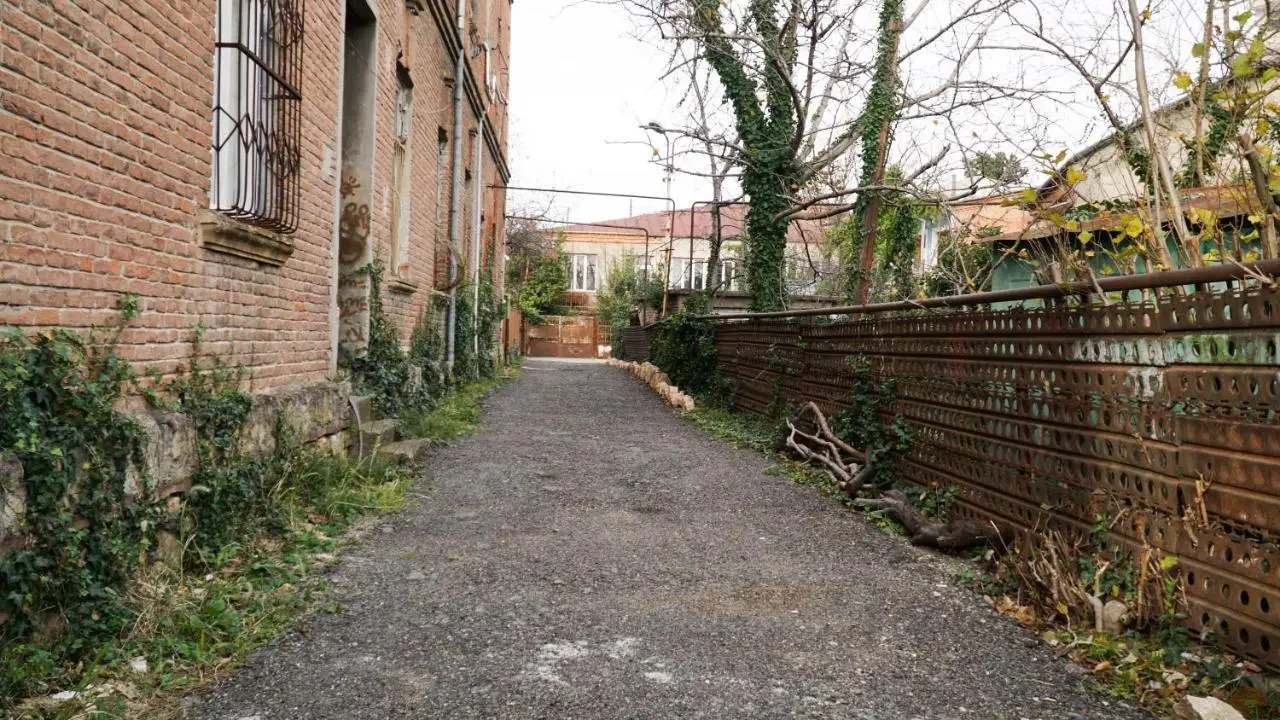 BABEL APARTMENTS