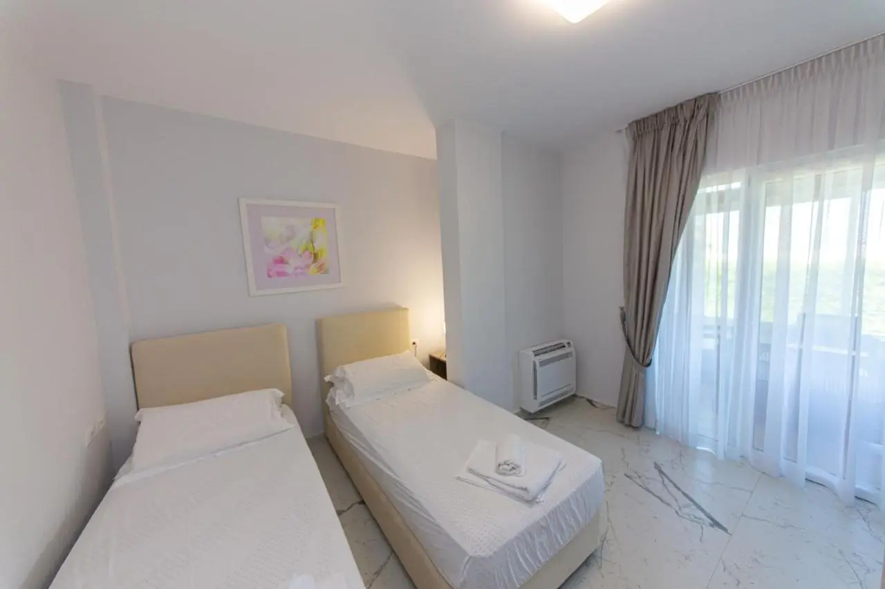 Luxury Villa 4