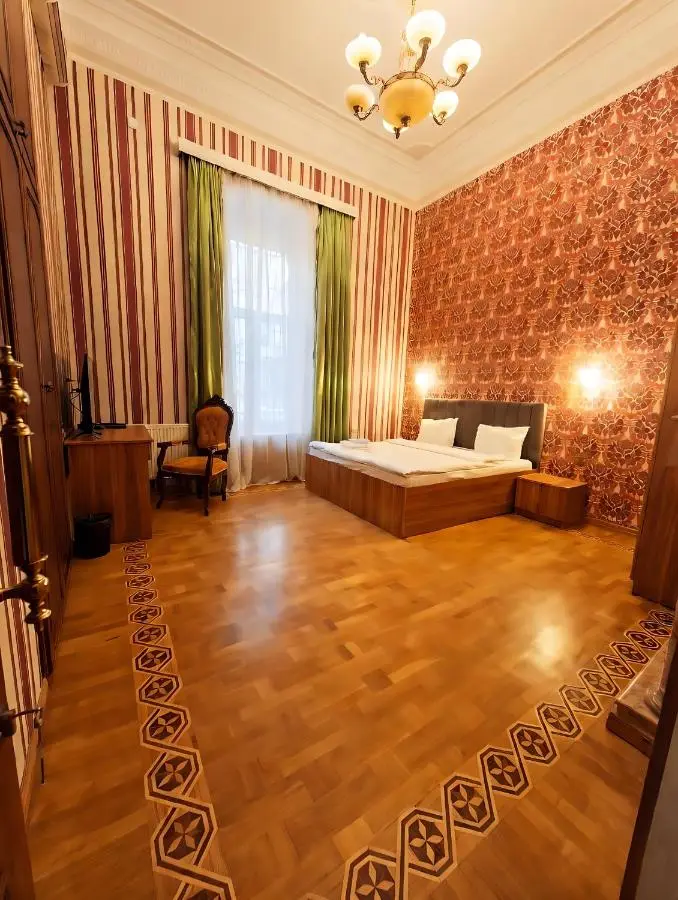 Versailles Boutigue Hotel - Baku, Nizami Street