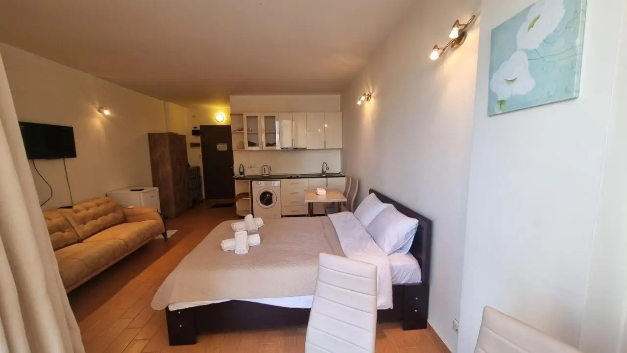 Sea View Apartment near Grand Mall