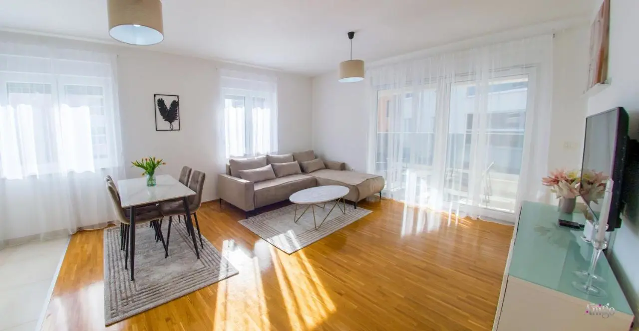Oasis Luxe Apartment