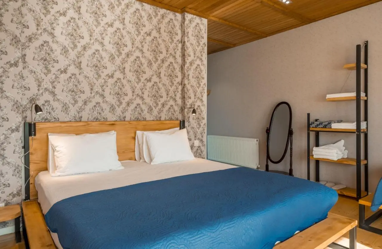 Vache Hotel