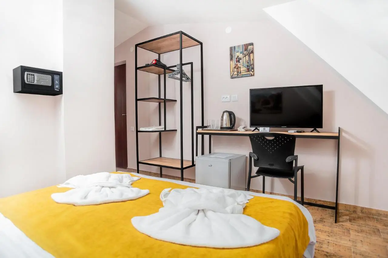 Diuma Hotel