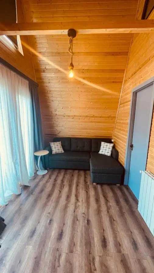 Cottage View