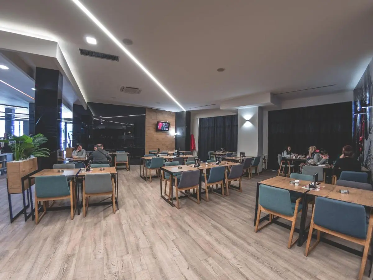 Orange Hotel