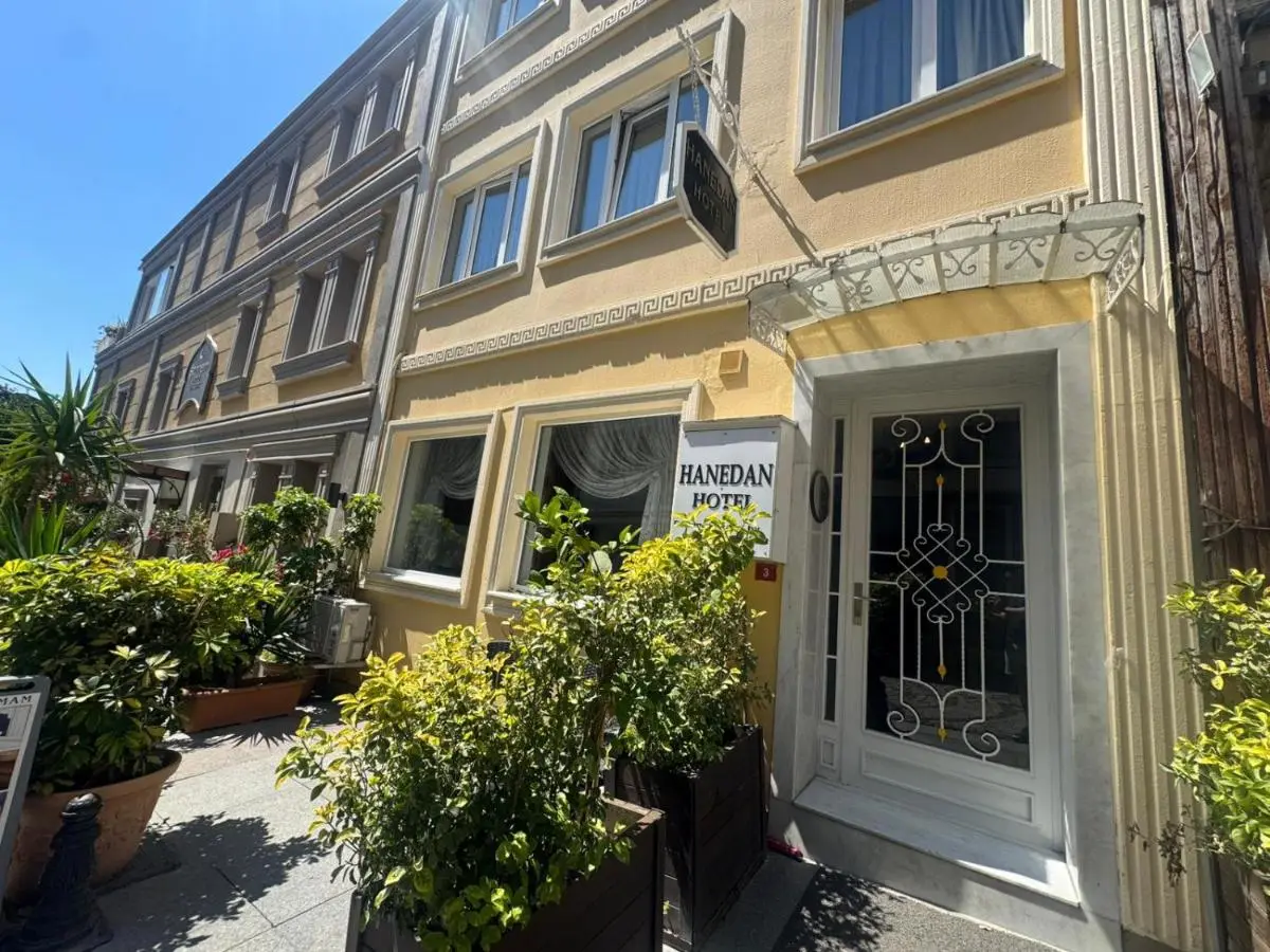 Hanedan Hotel