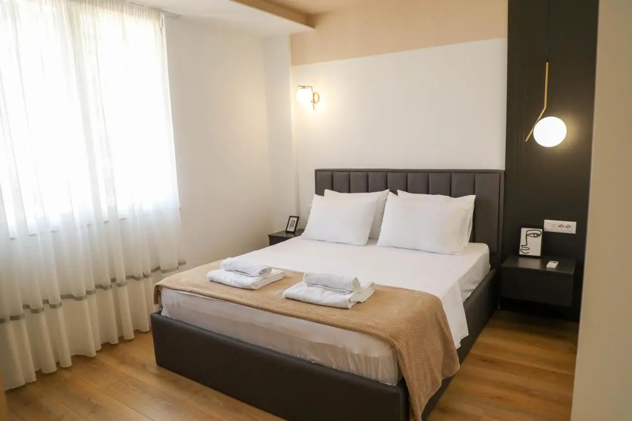 Central Continental Apartment