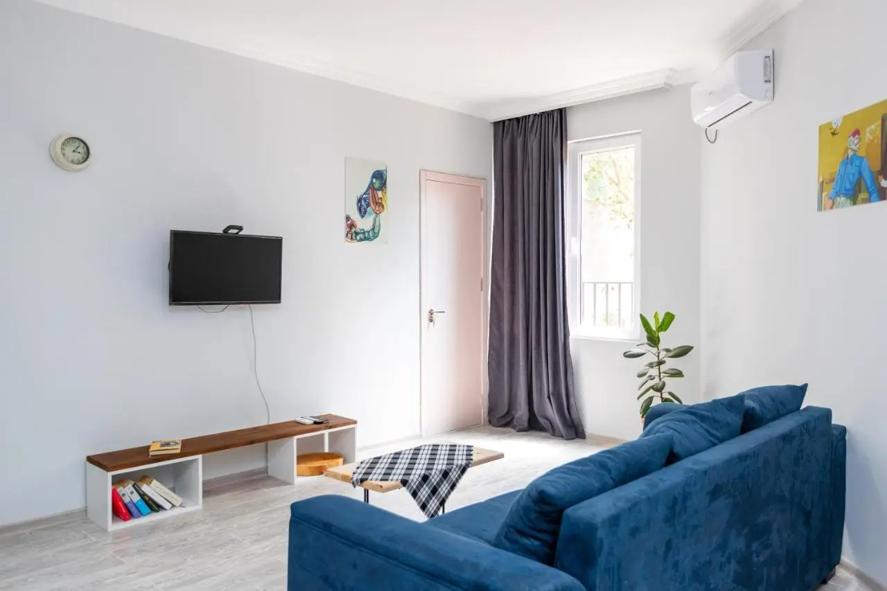 Giorgi's apartment