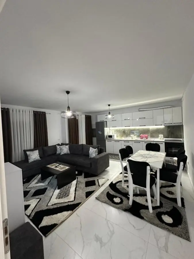 Elezi Apartment City Centre