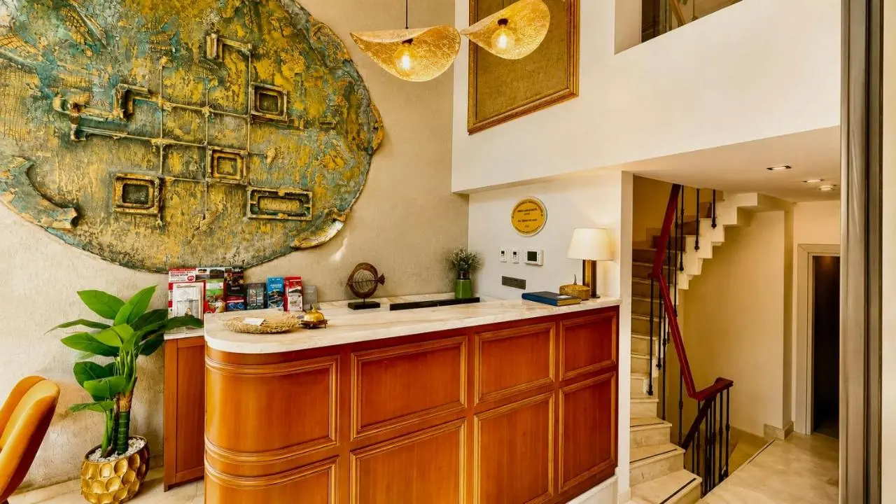 Smart and Simple Hotel Karakoy