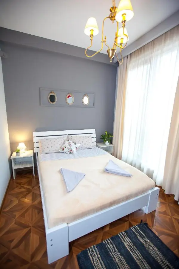 Old Alley Apartment
