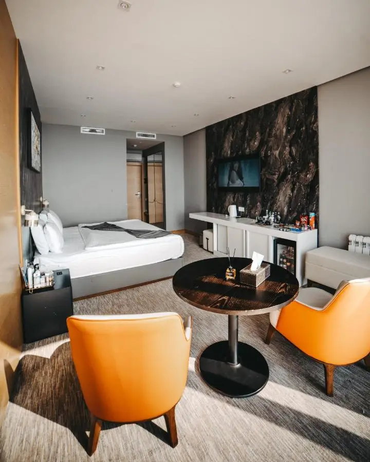 Port Marine Hotel By HOLLYWOOD
