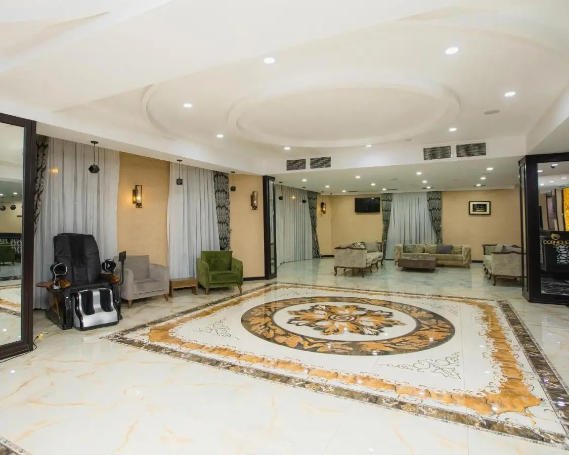 Corniche White City Hotel