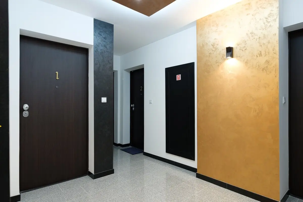Cozy & Modern 1bedrom apartment-Fre garage parking
