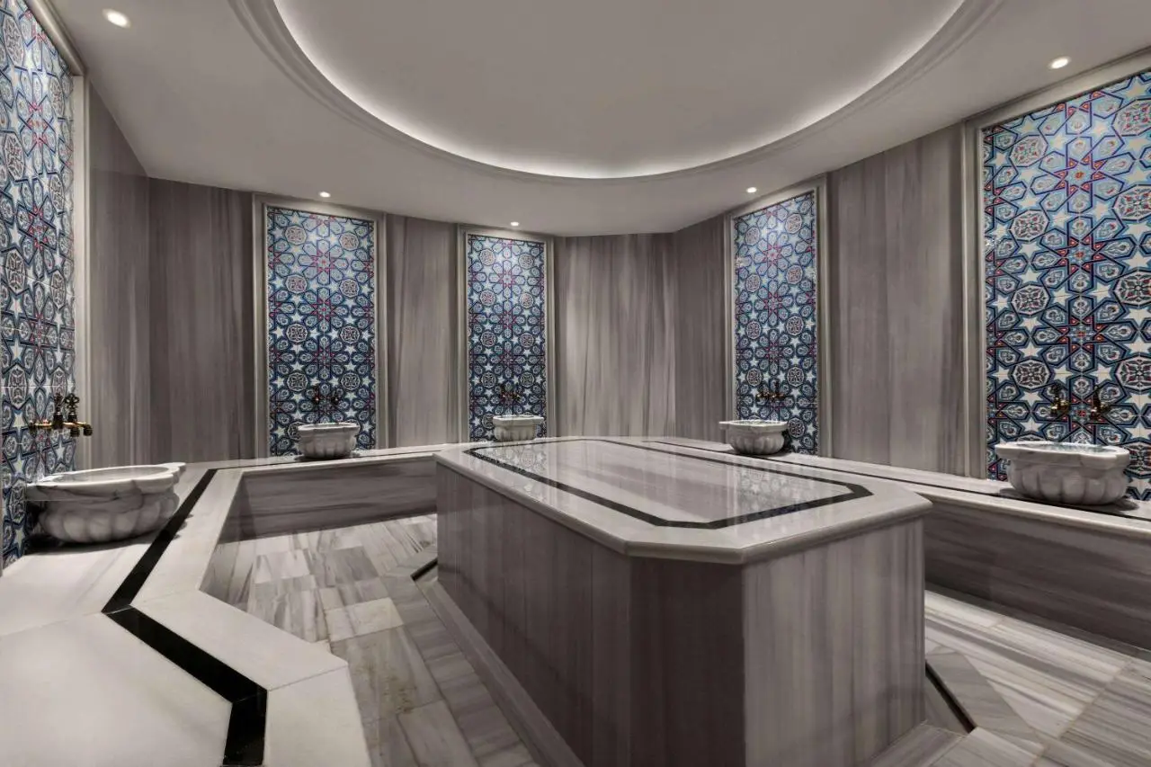 Ramada Encore By Wyndham Istanbul Basin Express