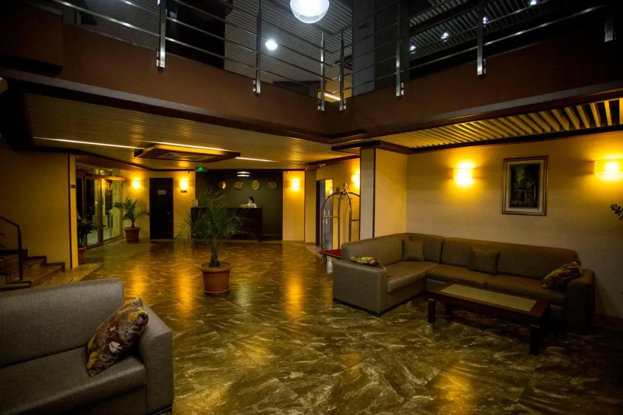 Hotel Corner Inn
