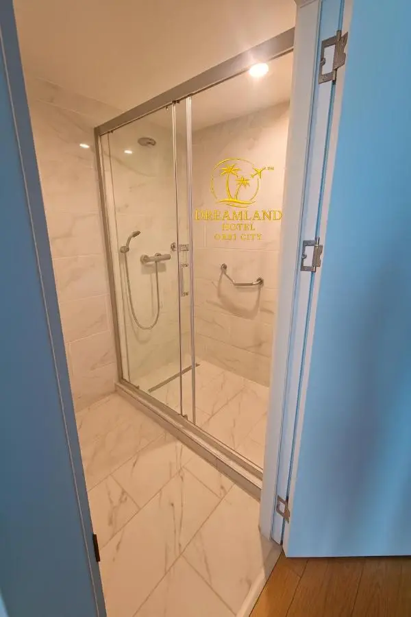 DREAMLAND HOTEL - Orbi City