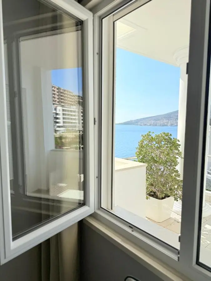 Limani Deluxe Apartments