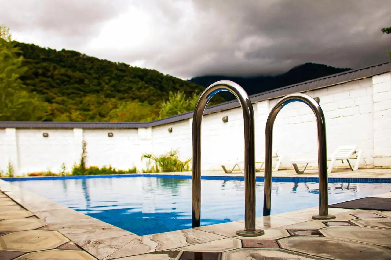 Qafqaz Riverside Chalet