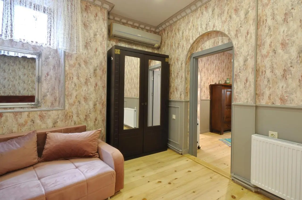 BFG Suites Leselidze
