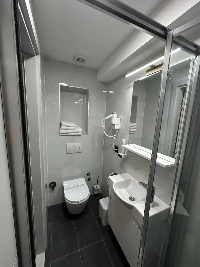 Alinar Oasis Budget Hotel