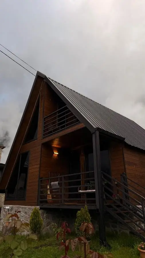 Golden Star Cottage