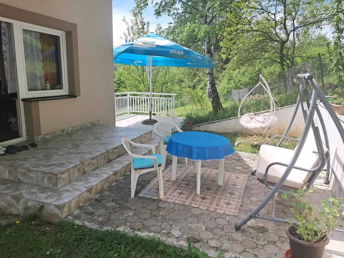 Entire 3 floor house