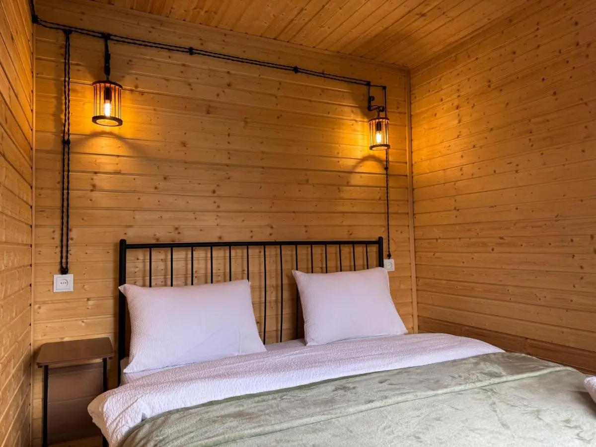 Oto Twins Cottages