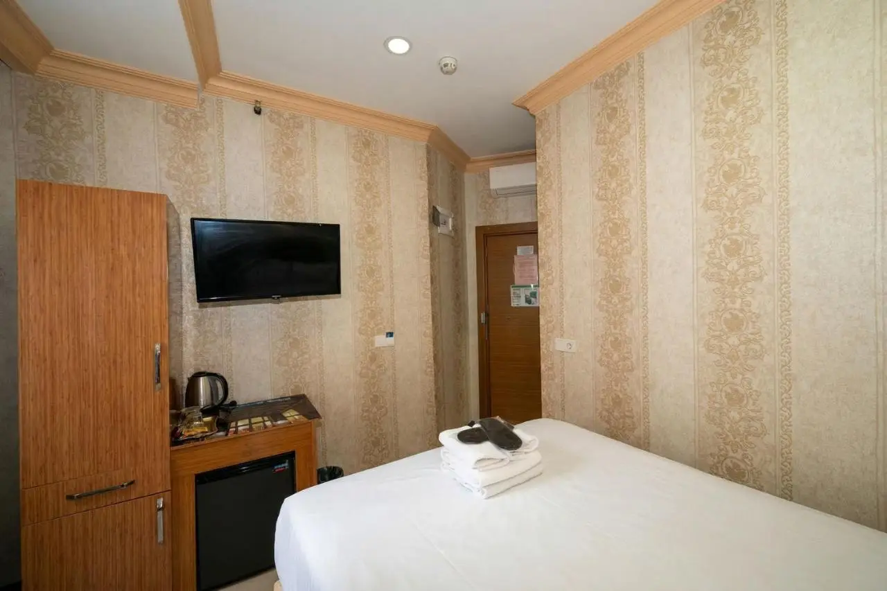 Maxwell Hotel