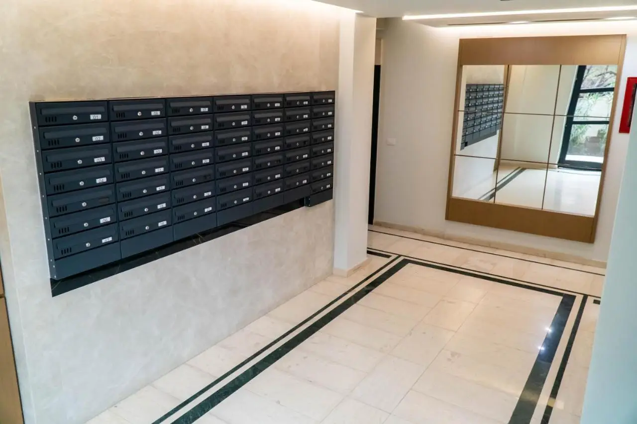 Signature apartment 5