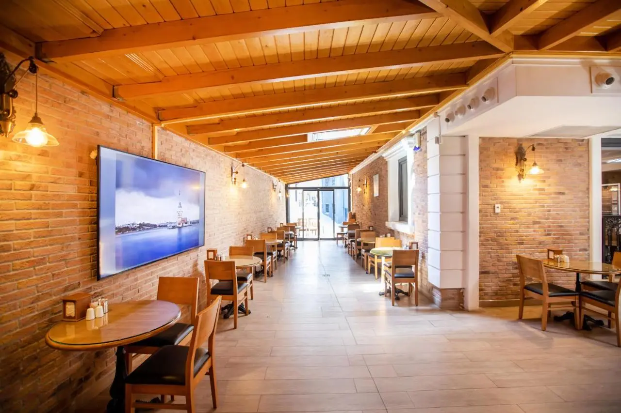 PRAG HOTEL