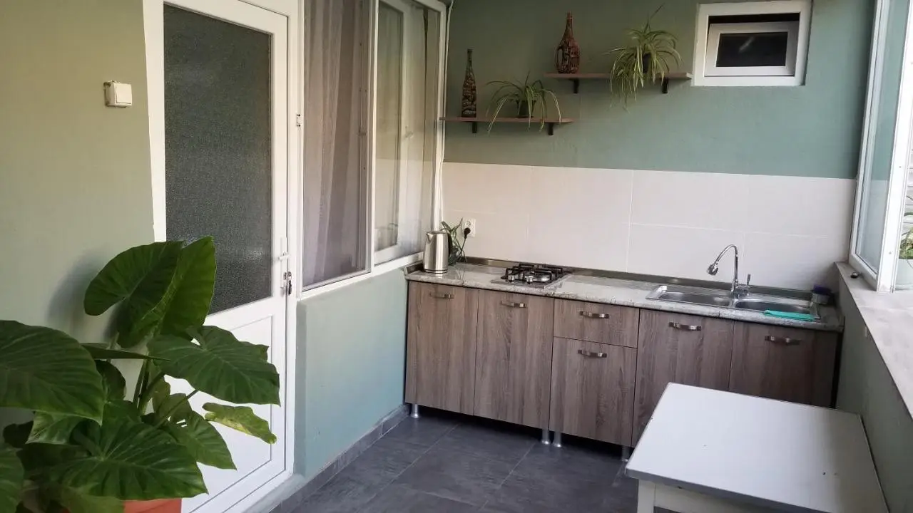 Guest House Green Rose
