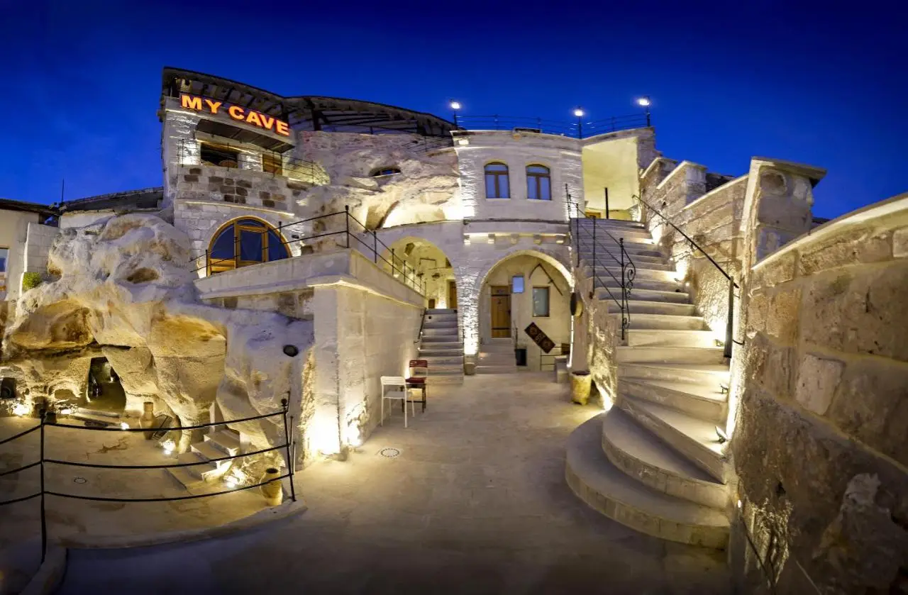 My Cave Suites