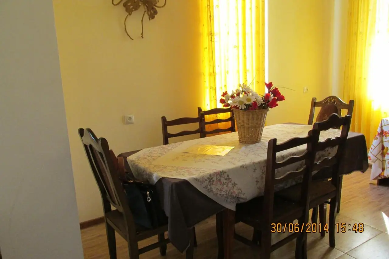 Guest House NINA