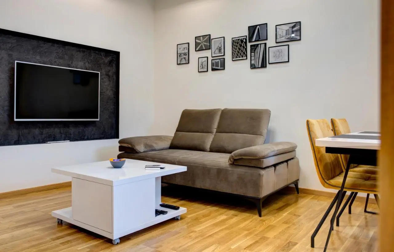 APARTMANI DOLINA SUNCA