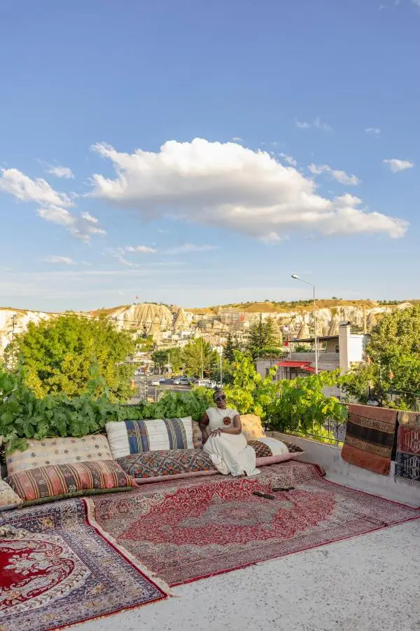 Cave Hotel Saksagan