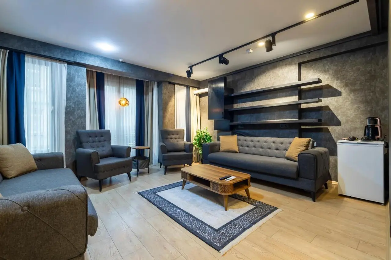 The Business Class Suit Karakoy