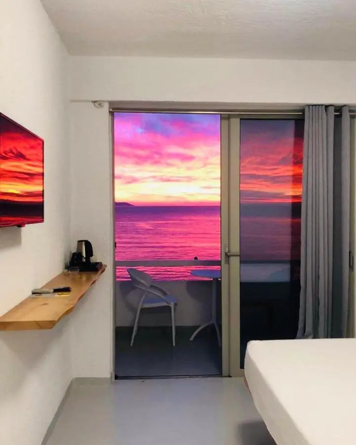 Geo & Art Boutique Hotel Himara
