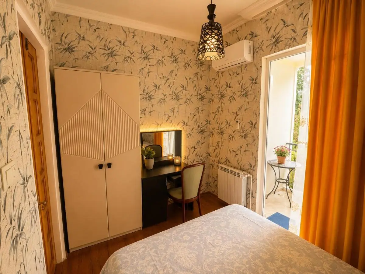 Kobuleti Guest House