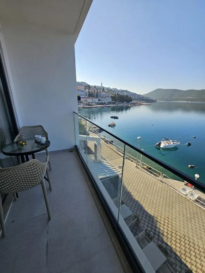 Apartmani Leženić M