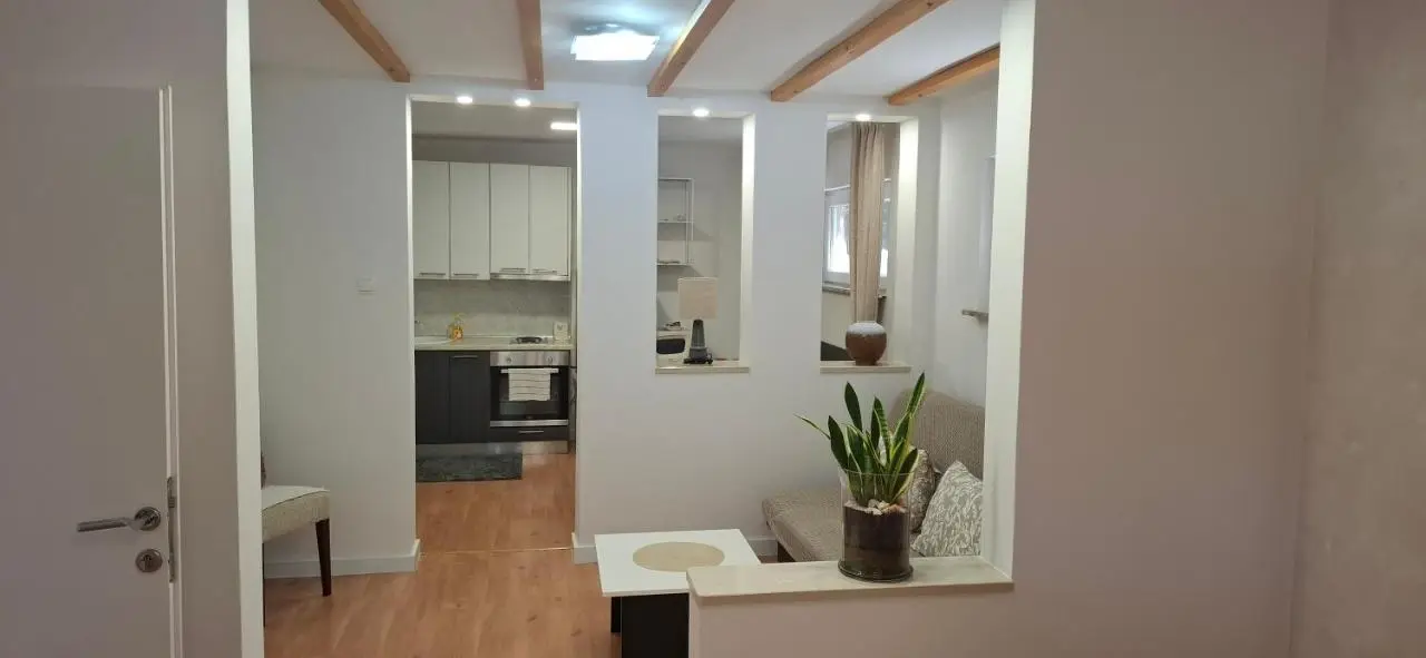 Guest House NO 13