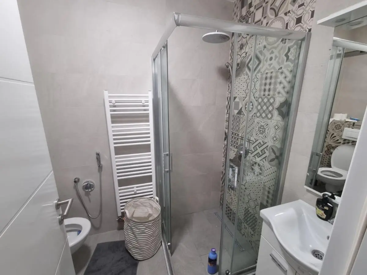 Airport Penthouse Apartments